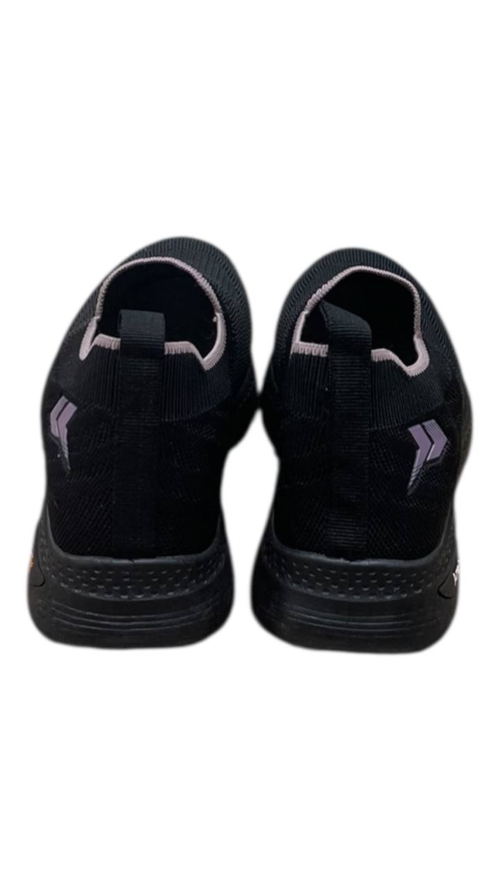 skechers سكتشرز
