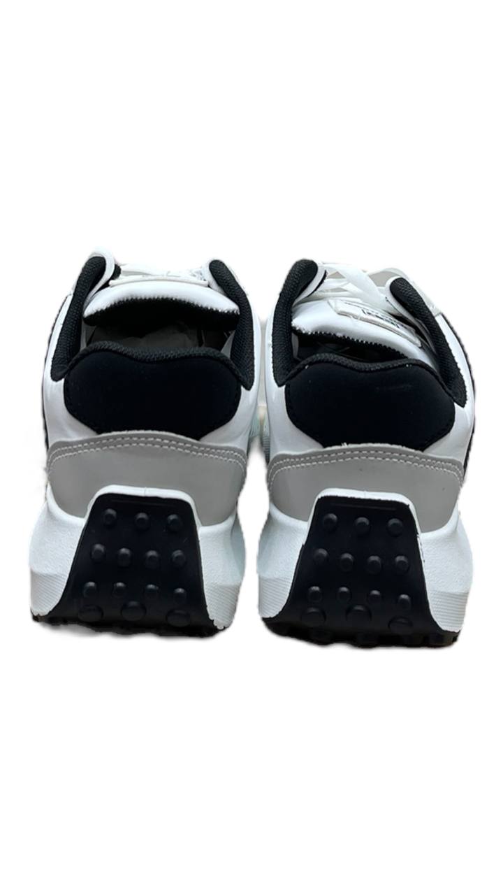 new balance نيو بالنس