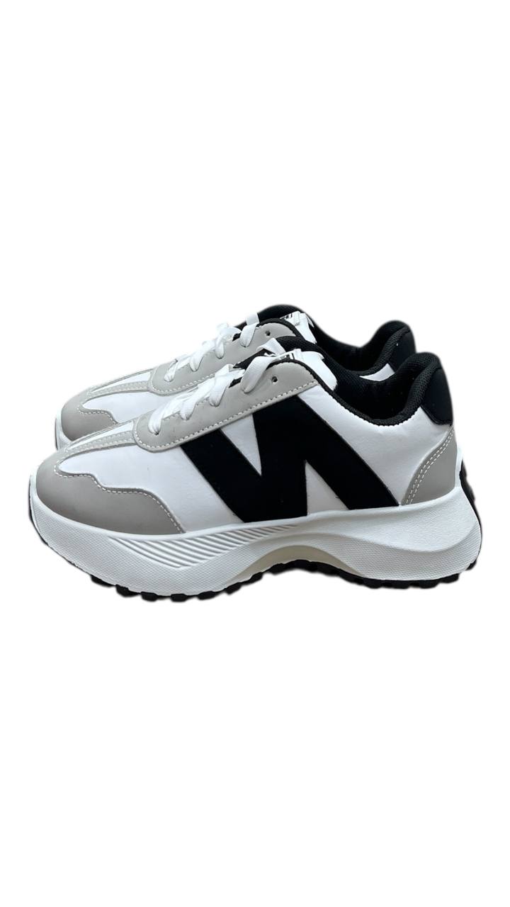 new balance نيو بالنس