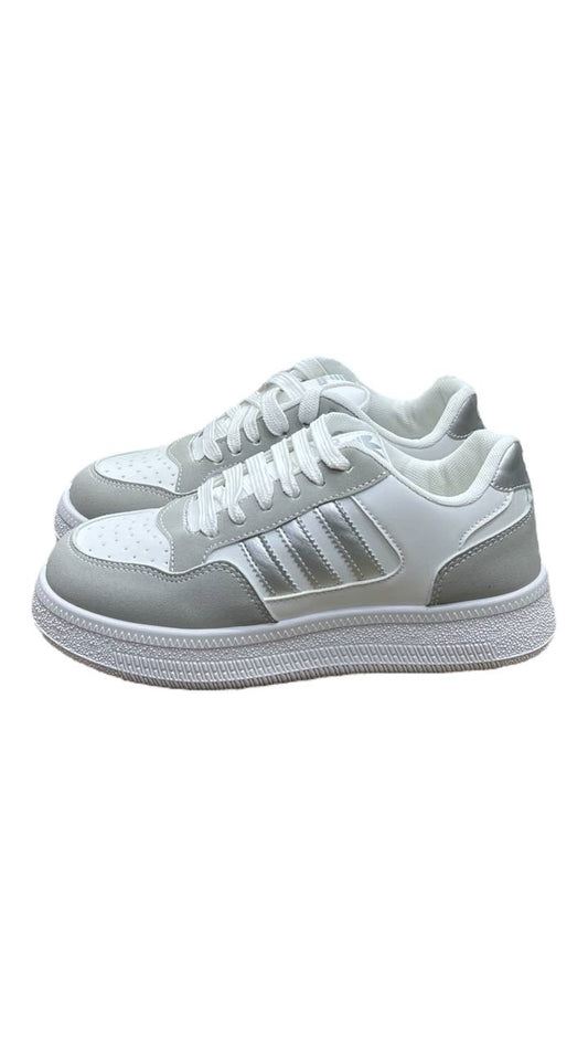 adi sneakers سنيكرز